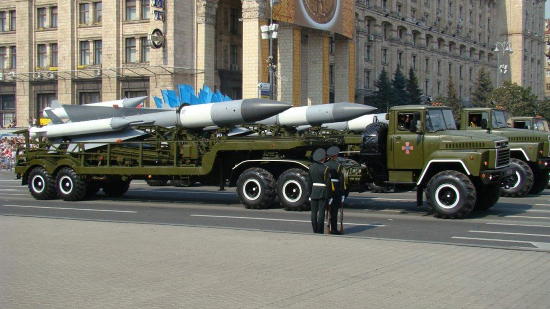 Рожденные в СССР: Украина пытается обстреливать территорию РФ с помощью тактических ракет